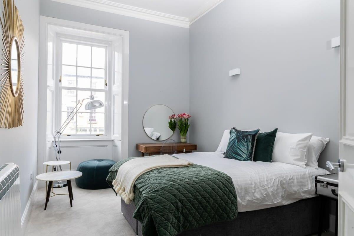 Beautiful 4 Bed Flat In Perfect Central Location Glasgow Buitenkant foto